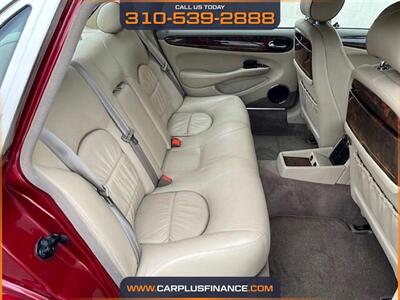 2001 Jaguar XJ8 Vanden Plas   - Photo 40 - Huntington Beach, CA 92647