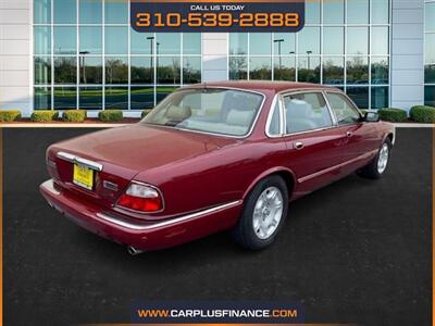 2001 Jaguar XJ8 Vanden Plas   - Photo 29 - Huntington Beach, CA 92647