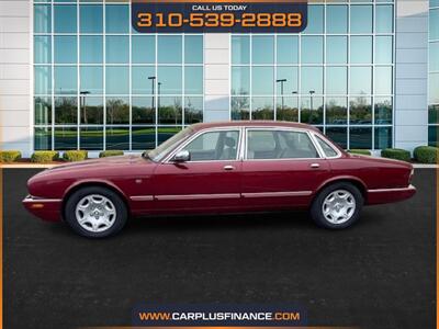 2001 Jaguar XJ8 Vanden Plas   - Photo 2 - Huntington Beach, CA 92647