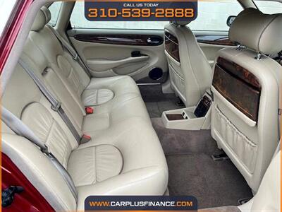 2001 Jaguar XJ8 Vanden Plas   - Photo 37 - Huntington Beach, CA 92647