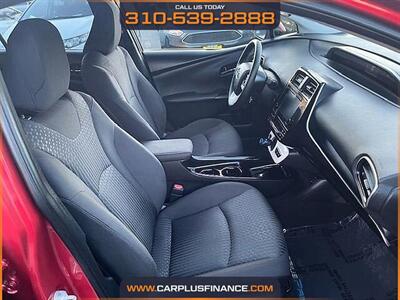 2017 Toyota Prius Prime Plus   - Photo 32 - Huntington Beach, CA 92647