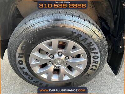 2016 Toyota Tacoma Access Cab  SR5 - Photo 4 - Huntington Beach, CA 92647