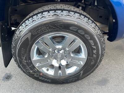 2015 Toyota Tacoma Double Cab PreRunner V6  SR5 - Photo 30 - Huntington Beach, CA 92647