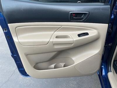 2015 Toyota Tacoma Double Cab PreRunner V6  SR5 - Photo 15 - Huntington Beach, CA 92647