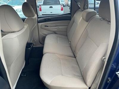 2015 Toyota Tacoma Double Cab PreRunner V6  SR5 - Photo 14 - Huntington Beach, CA 92647