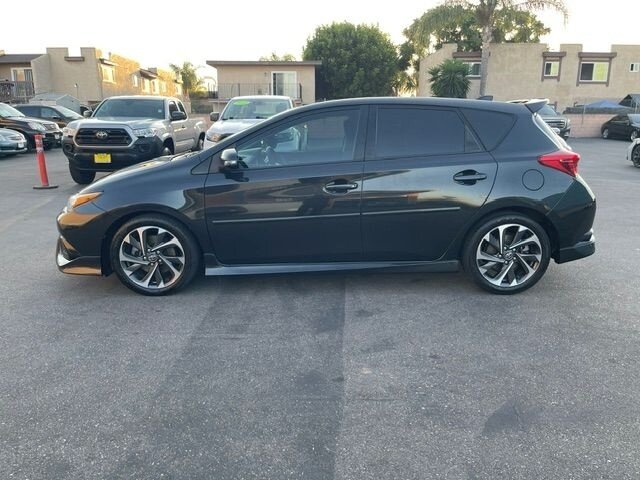 2018 Toyota Corolla iM - Photo 2 - Huntington Beach, CA 92647