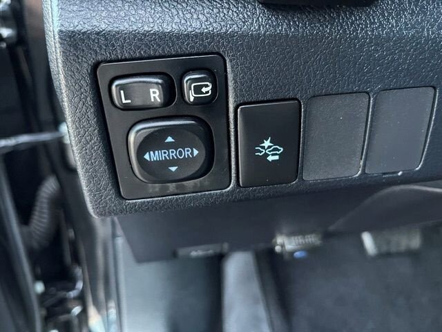 2018 Toyota Corolla iM - Photo 15 - Huntington Beach, CA 92647