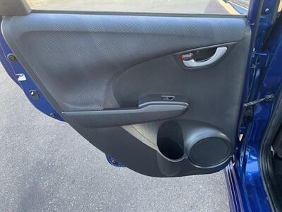 2009 Honda Fit Sport   - Photo 16 - Huntington Beach, CA 92647
