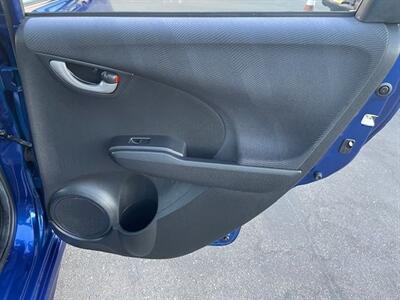 2009 Honda Fit Sport   - Photo 25 - Huntington Beach, CA 92647