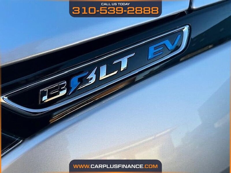 2020 Chevrolet Bolt EV Bolt Premier - Photo 6 - Huntington Beach, CA 92647