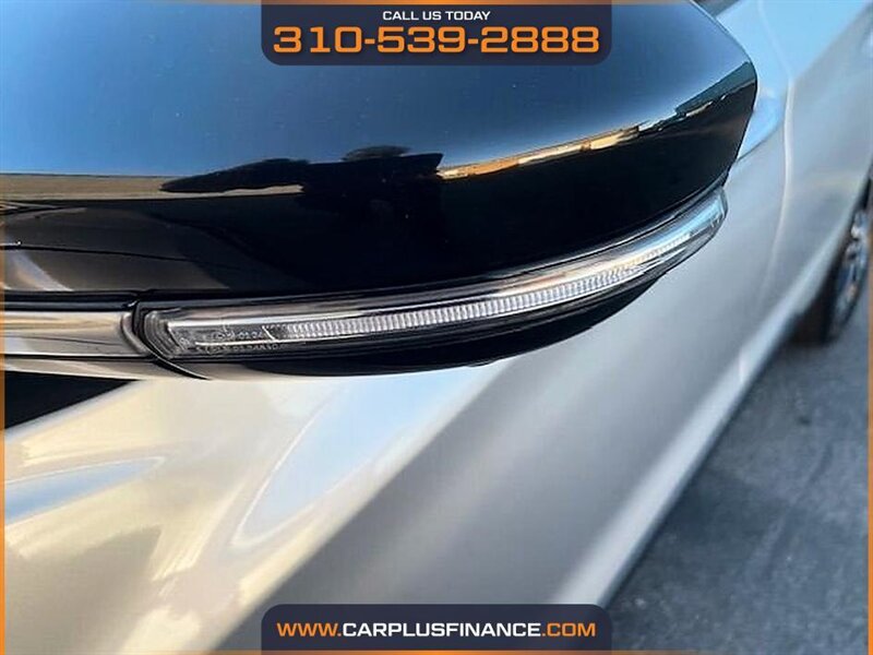 2020 Chevrolet Bolt EV Bolt Premier - Photo 11 - Huntington Beach, CA 92647