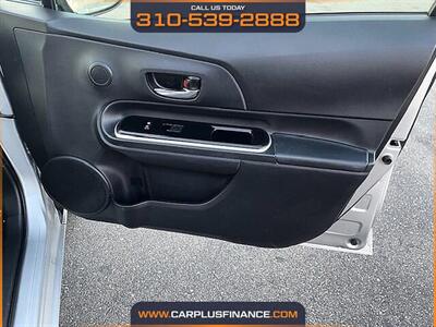2016 Toyota Prius C Two   - Photo 29 - Huntington Beach, CA 92647