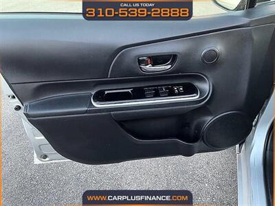 2016 Toyota Prius C Two   - Photo 8 - Huntington Beach, CA 92647