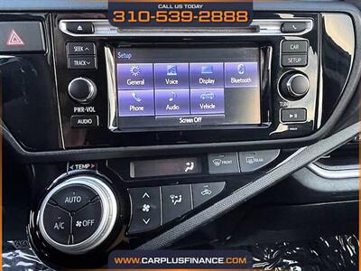 2016 Toyota Prius C Two   - Photo 15 - Huntington Beach, CA 92647