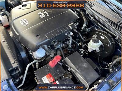 2012 Toyota Tacoma Access Cab V6  TRD Sport Pkg 4 x 4 - Photo 39 - Huntington Beach, CA 92647