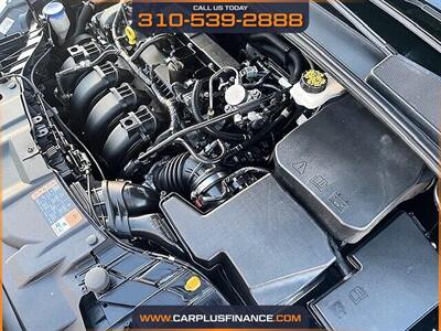 2018 Ford Focus SE   - Photo 9 - Huntington Beach, CA 92647
