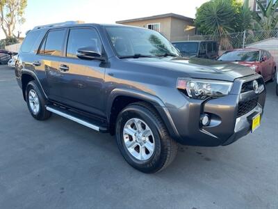 2017 Toyota 4Runner SR5 Premium   - Photo 11 - Huntington Beach, CA 92647