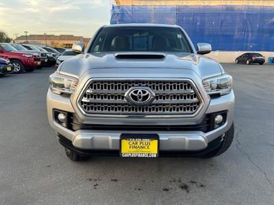 2017 Toyota Tacoma Access Cab TRD Sport  4 x 4