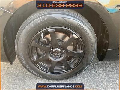 2011 Toyota Corolla LE   - Photo 5 - Huntington Beach, CA 92647