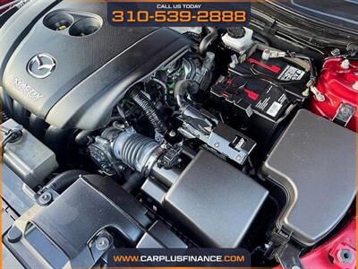 2018 Mazda MAZDA3 Touring   - Photo 7 - Huntington Beach, CA 92647