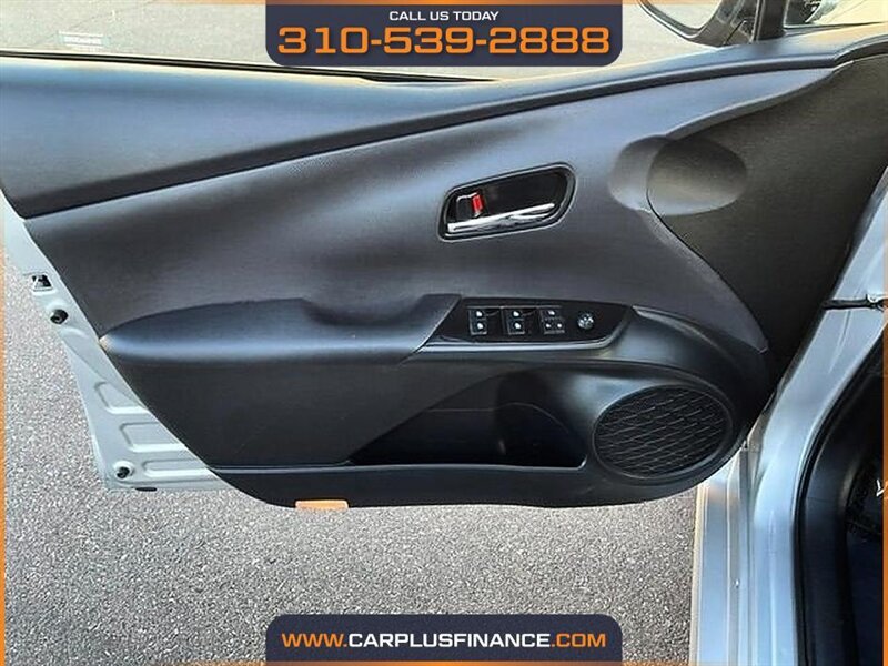 2017 Toyota Prius Prime Advanced - Photo 14 - Huntington Beach, CA 92647