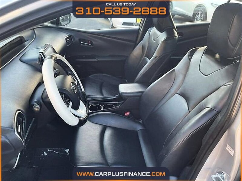 2017 Toyota Prius Prime Advanced - Photo 17 - Huntington Beach, CA 92647