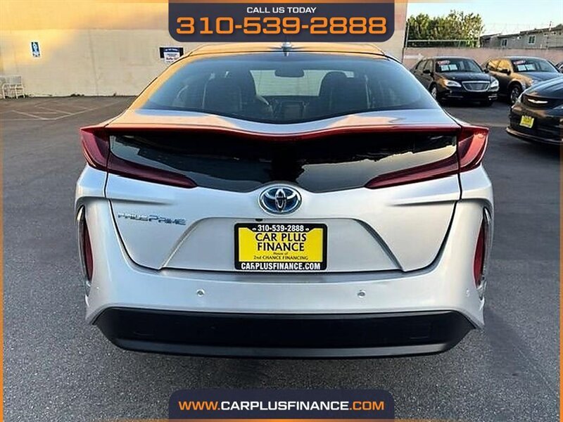 2017 Toyota Prius Prime Advanced - Photo 4 - Huntington Beach, CA 92647
