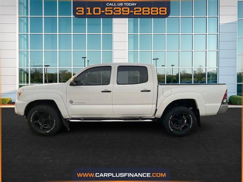 2014 Toyota Tacoma Double Cab V6 4 x 4  SR5