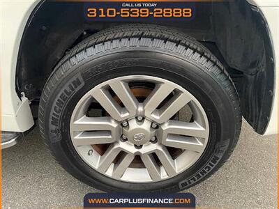 2010 Toyota 4Runner Limited 2WD   - Photo 9 - Huntington Beach, CA 92647