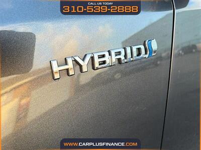 2017 Toyota Prius V Three - Photo 8 - Huntington Beach, CA 92647