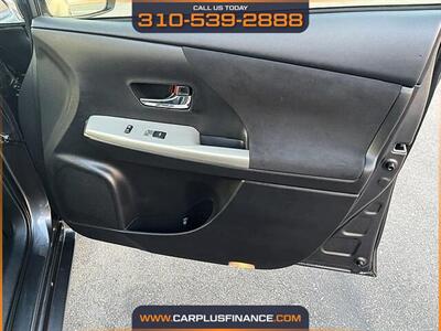 2017 Toyota Prius V Three - Photo 35 - Huntington Beach, CA 92647