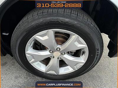 2016 Subaru Forester 2.5i Limited - Photo 3 - Huntington Beach, CA 92647