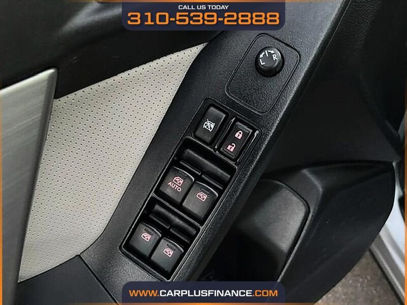 2016 Subaru Forester 2.5i Limited - Photo 11 - Huntington Beach, CA 92647