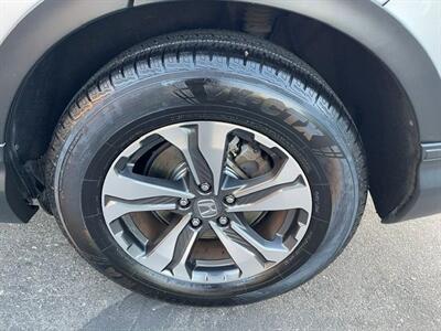 2017 Honda CR-V LX   - Photo 3 - Huntington Beach, CA 92647