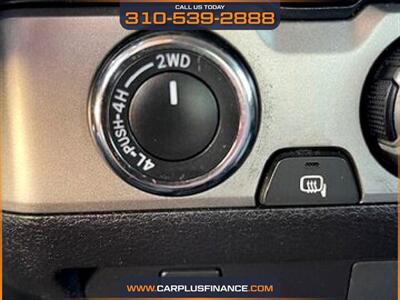 2018 Toyota Tacoma Access Cab SR 4 x 4   - Photo 12 - Huntington Beach, CA 92647