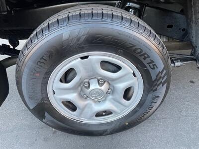 2009 Toyota Tacoma Regular Cab   - Photo 15 - Huntington Beach, CA 92647