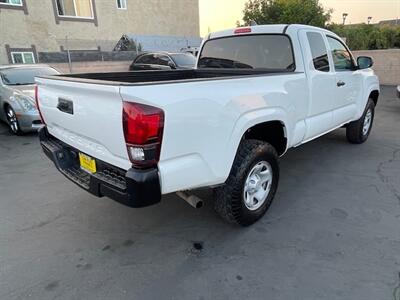 2022 Toyota Tacoma Access Cab SR   - Photo 16 - Huntington Beach, CA 92647