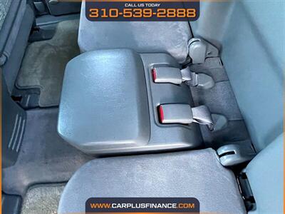 2010 Toyota Tacoma Access Cab  SR5 - Photo 12 - Huntington Beach, CA 92647