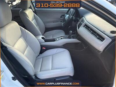 2016 Honda HR-V EX-L w/Navi - Photo 11 - Huntington Beach, CA 92647