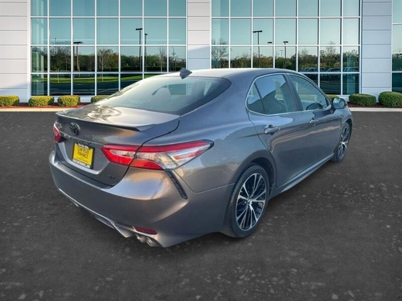 2019 Toyota Camry SE - Photo 38 - Huntington Beach, CA 92647
