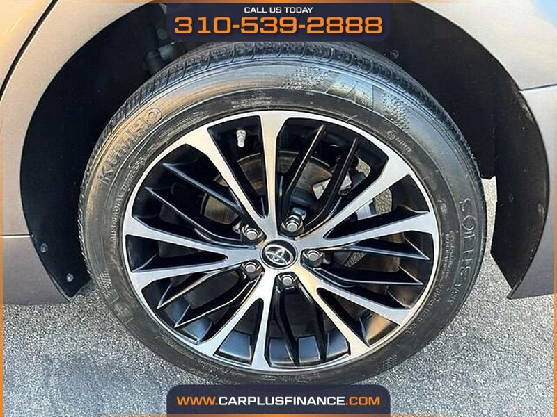 2019 Toyota Camry SE - Photo 4 - Huntington Beach, CA 92647