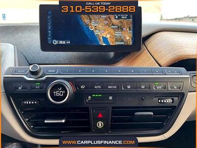 2015 BMW i3 Range extender   - Photo 14 - Huntington Beach, CA 92647