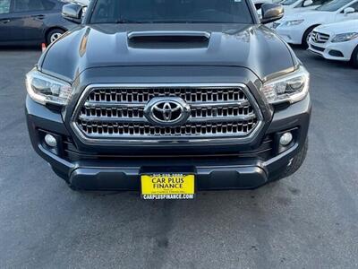 2017 Toyota Tacoma TRD Sport  Double Cab - Photo 10 - Huntington Beach, CA 92647