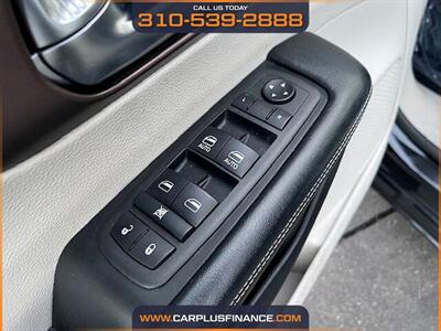 2023 Chrysler Voyager Voyager LX   - Photo 17 - Huntington Beach, CA 92647