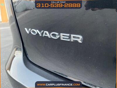 2023 Chrysler Voyager Voyager LX   - Photo 21 - Huntington Beach, CA 92647