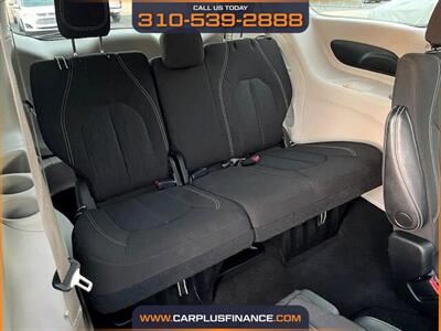 2023 Chrysler Voyager Voyager LX   - Photo 22 - Huntington Beach, CA 92647