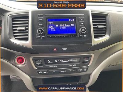2019 Honda Pilot LX   - Photo 16 - Huntington Beach, CA 92647