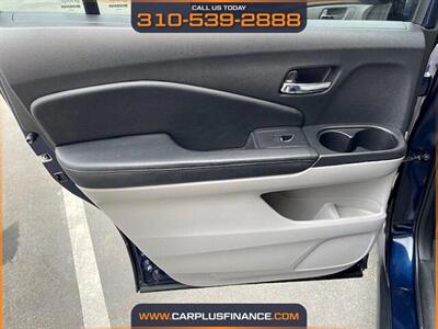 2019 Honda Pilot LX   - Photo 20 - Huntington Beach, CA 92647