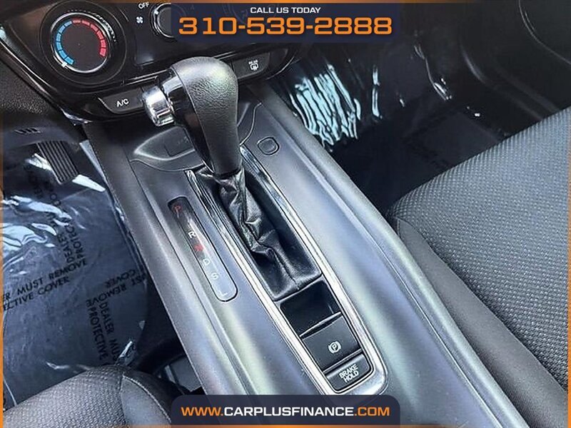 2016 Honda HR-V LX - Photo 21 - Huntington Beach, CA 92647