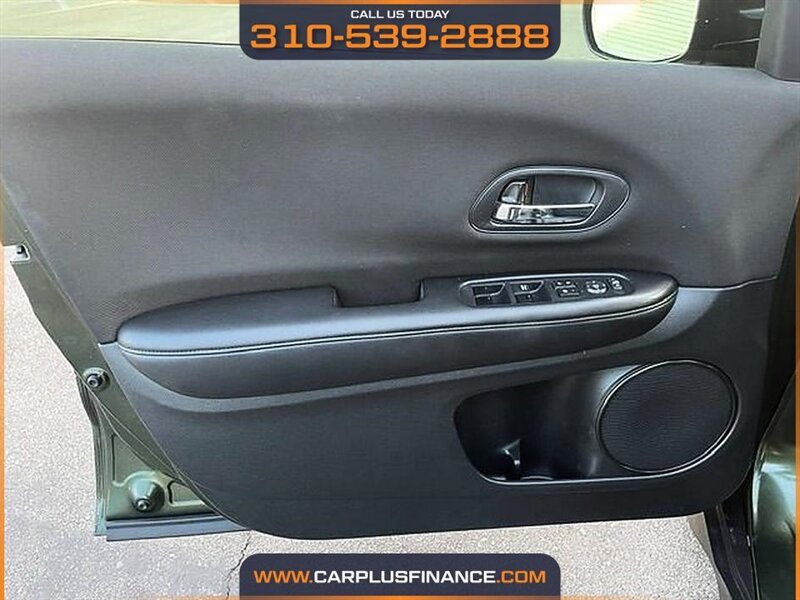 2016 Honda HR-V LX - Photo 10 - Huntington Beach, CA 92647